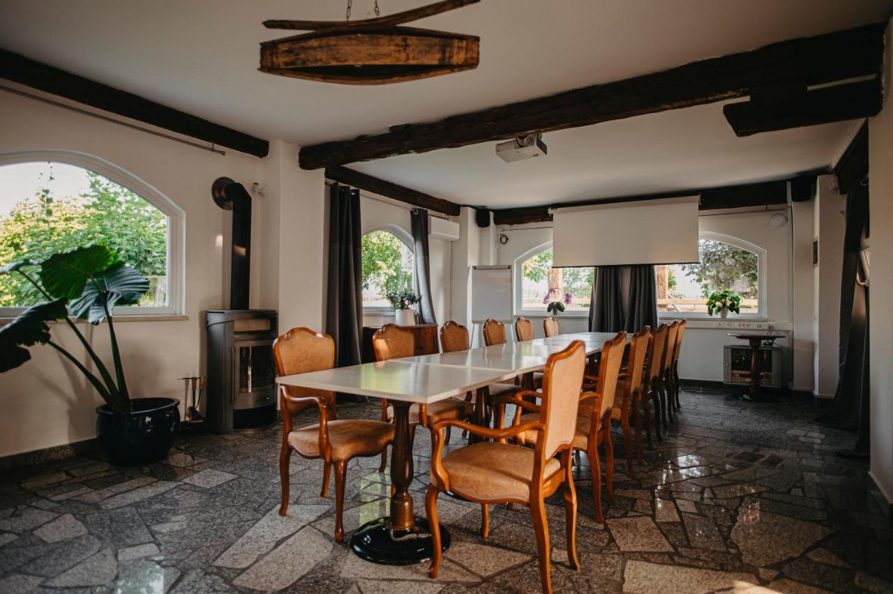 Hotel Pok Garni Brezovica Bagian luar foto