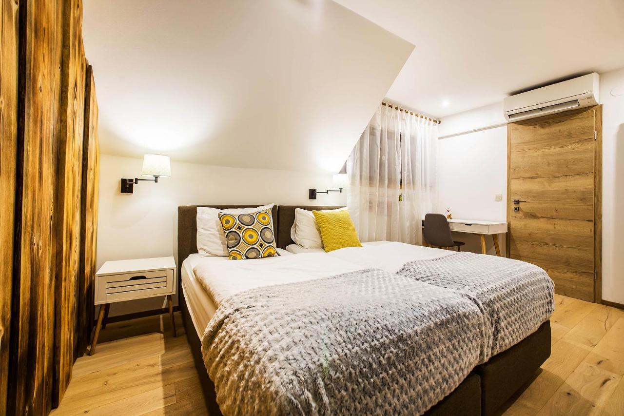 Hotel Pok Garni Brezovica Bagian luar foto