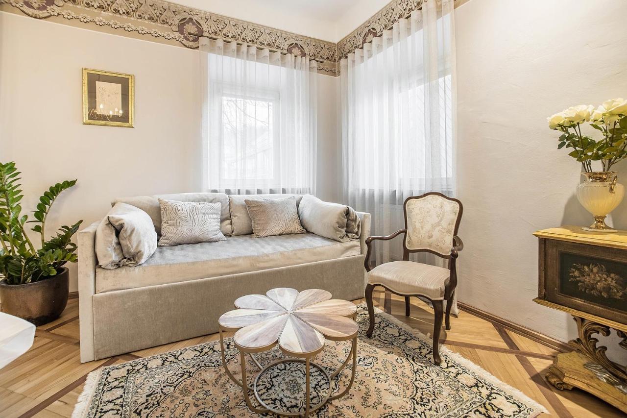 Hotel Pok Garni Brezovica Bagian luar foto